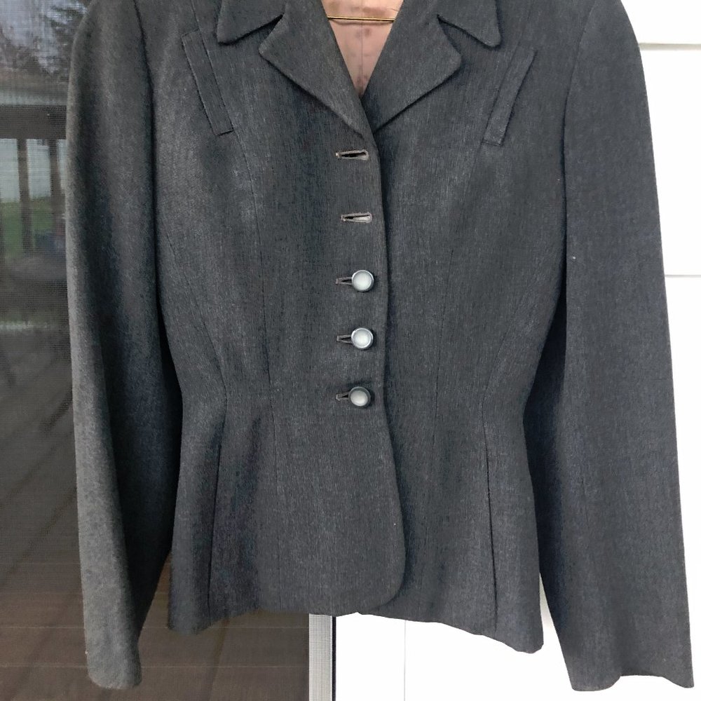 Classic Charcoal Gray Ladies Suit-Jacket